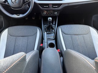 Skoda Kamiq Selection 1,5TSI LED/Kessy/Kamera/Winterp. - foto 7