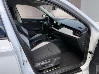 Skoda Kamiq Selection 1,5TSI LED/Kessy/Kamera/Winterp. - foto 12