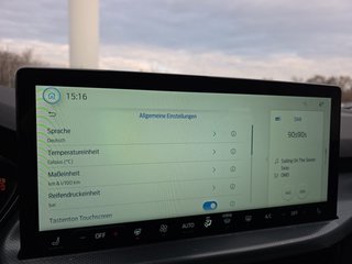 Ford Focus Active X 1.0 155PS aAHK/LED/Navi/Kamera/Winterp.  ** - bilder 36