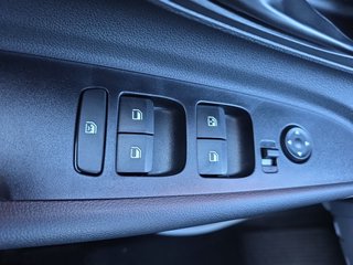 Hyundai i20 1.0 T-GDI Navi/Kamera/LED/Winterp.  ** - bilder 18