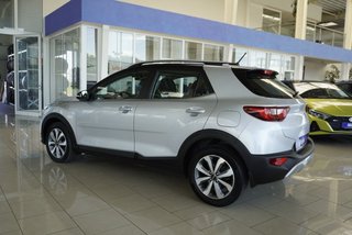 Kia Stonic 1.0 T-GDi 16*Alu/Kamera/Pdc/Winterp/Klimaaut.    ** - bilder 1