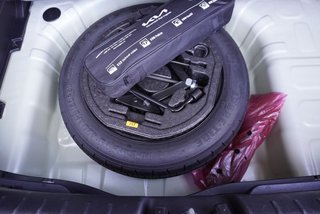 Kia Stonic 1.0 T-GDi 16*Alu/Kamera/Pdc/Winterp/Klimaaut.    ** - bilder 9