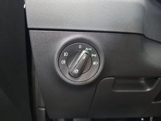 Skoda Karoq 1,5TSI DSG 18*Alu/aAHK/ACC/Kamera/Winterp.       ** - bilder 16