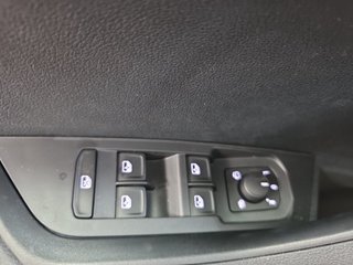Skoda Karoq 1,5TSI DSG 18*Alu/aAHK/ACC/Kamera/Winterp.       ** - bilder 17