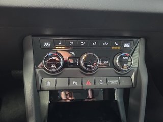 Skoda Karoq 1,5TSI DSG 18*Alu/aAHK/ACC/Kamera/Winterp.       ** - bilder 19