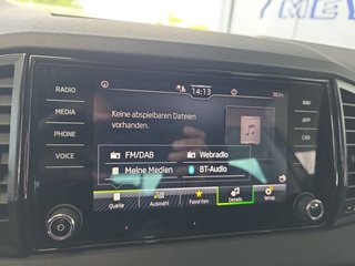 Skoda Karoq 1,5TSI DSG 18*Alu/aAHK/ACC/Kamera/Winterp.       ** - bilder 21
