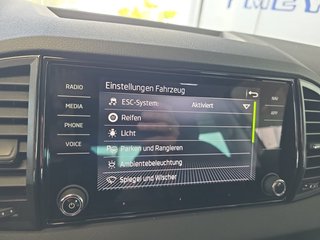 Skoda Karoq 1,5TSI DSG 18*Alu/aAHK/ACC/Kamera/Winterp.       ** - bilder 33