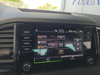 Skoda Karoq 1,5TSI DSG 18*Alu/aAHK/ACC/Kamera/Winterp.       ** - bilder 38