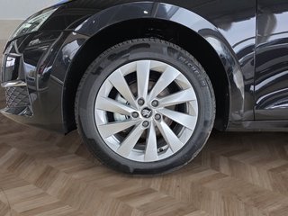 Skoda Octavia 1,5TSI DSG aAHK/Matrix/ACC/Kamera/el.Klappe   ** - bilder 9