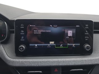 Skoda Kamiq Selection 1,0TSI DSG AHK/Kamera/LED/Kessy/Winterp.  ** - foto 20