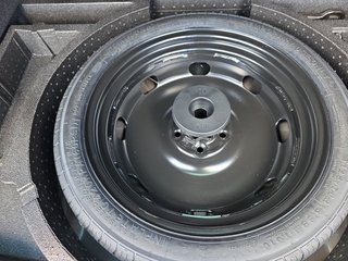 Skoda Karoq Sportline 2,0TDI DSG 4x4 aAHK/4*J.Gar/Matrix/Navi   ** - bilder 17