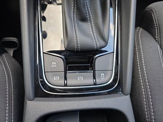 Skoda Karoq Sportline 2,0TDI DSG 4x4 aAHK/4*J.Gar/Matrix/Navi   ** - bilder 23