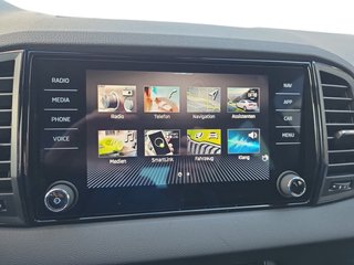 Skoda Karoq Sportline 2,0TDI DSG 4x4 aAHK/4*J.Gar/Matrix/Navi   ** - bilder 38