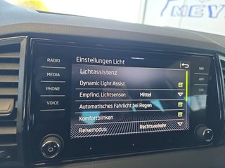 Skoda Karoq Sportline 2,0TDI DSG 4*J.Gar/aAHK/ACC/Matrix/Navi    ** - bilder 36