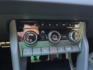 Skoda Karoq Sportline 2,0TDI DSG 4*J.Gar/aAHK/ACC/Matrix/Navi    ** - foto 22