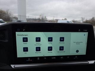 Volkswagen T7 2.0TDI DSG L2H1 Voll-LED/AHK/Kamera/Temp.  ** - bilder 28