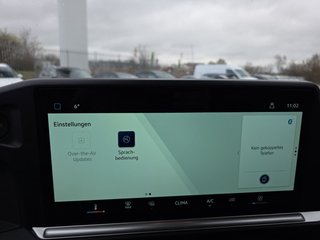 Volkswagen T7 2.0TDI DSG L2H1 Voll-LED/AHK/Kamera/Temp.  ** - bilder 30