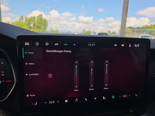 Skoda Octavia 2.0TSI RS 19*Alu/Pano/AHK/Navi/Matrix/ACC/el.Klappe  ** - bilder 32