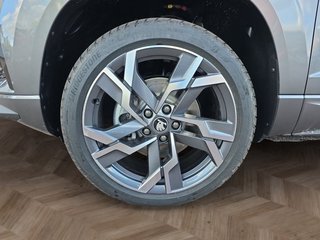 Skoda Karoq Sportline 2,0TDI DSG 4x4 aAHK/4*J.Gar/Matrix/Navi   ** - bilder 9