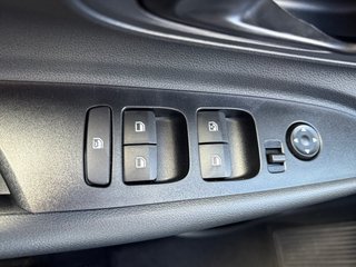 Hyundai i20 1.0 T-GDI Navi/Kamera/LED/Winterp.  ** - foto 18