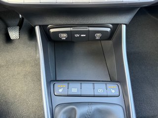 Hyundai i20 1.0 T-GDI Navi/Kamera/LED/Winterp.  ** - foto 19