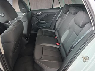 Skoda Kamiq Tour 1,0TSI DSG Matrix/Navi/Kamera/Kessy/ACC/Sitzhz. - bilder 9