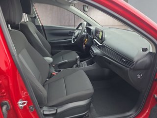 Hyundai i20 1.0 T-GDI Navi/Kamera/LED/Winterp.  ** - bilder 13