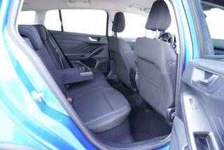 Ford Focus Active X 1,0 155PS aAHK/Navi/Kamera/Winterp.   ** - bilder 6