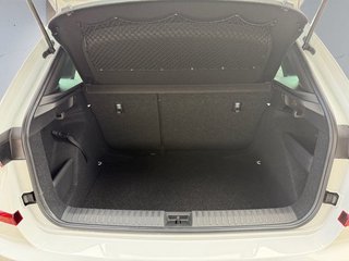 Skoda Kamiq Monte Carlo 1,5TSI DSG 4*J.Gar/18*Alu/Pano/Kamera  ** - bilder 11
