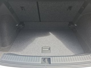 SEAT Arona FR 1,5TSI DSG aAHK/LED/ACC/Kamera/Winterp.  ** - bilder 11