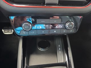 Skoda Kamiq Monte Carlo 1,5TSI DSG 4*J.Gar/AHK/18*Alu/el.Klappe  ** - bilder 22