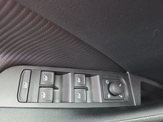 Skoda Kamiq Monte Carlo 1,5TSI DSG 5*J.Gar/Kessy/Matrix/Winterp/Kamera  ** - bilder 19