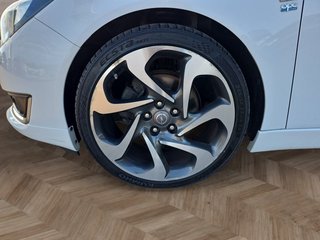 Opel Insignia 2.0CDTI 194PS 4x4 Aut.Vollausstattung - bilder 11