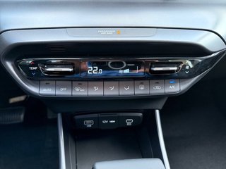 Hyundai i20 1.0 T-GDI 7DCT Navi/Kamera/LED/Winterp.  ** - bilder 20