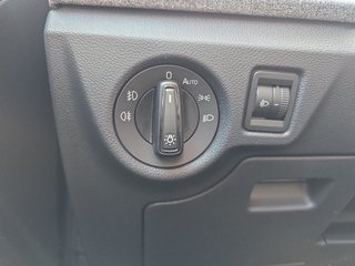 Skoda Kamiq Selection 1,5TSI DSG AHK/Kamera/LED/Kessy/Winterp. - foto 17