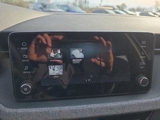 Skoda Kamiq Selection 1,5TSI DSG AHK/Kamera/LED/Kessy/Winterp. - foto 31