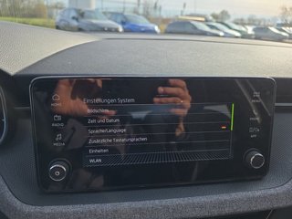 Skoda Kamiq Selection 1,5TSI DSG AHK/Kamera/LED/Kessy/Winterp. - foto 43