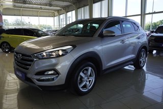 Hyundai TUCSON 1.6 177PS 4WD Aut.8*Alu/Navi/Winterp. - bilder 3