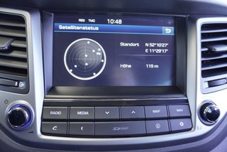 Hyundai TUCSON 1.6 177PS 4WD Aut.8*Alu/Navi/Winterp. - bilder 37