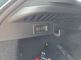 Skoda Kamiq Selection 1,0TSI DSG Kessy/Kamera/Temp/2-Z.Klimaaut.  ** - bilder 13