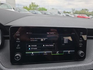 Skoda Kamiq Selection 1,0TSI DSG Kessy/Kamera/Temp/2-Z.Klimaaut.  ** - bilder 24