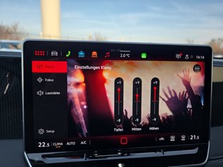 Volkswagen Tiguan 2,0TDI DSG Kamera/LED/ACC/App Connect  ** - foto 36