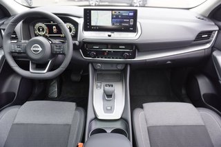 Nissan Qashqai 1,3 DIG-T Xtronic Pano/LED/Navi/Kamera/Keyless  ** - bilder 10