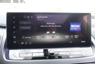 Nissan Qashqai 1,3 DIG-T Xtronic Pano/LED/Navi/Kamera/Keyless  ** - bilder 26