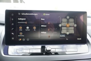 Nissan Qashqai 1,3 DIG-T Xtronic Pano/LED/Navi/Kamera/Keyless  ** - bilder 31