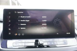 Nissan Qashqai 1,3 DIG-T Xtronic Pano/LED/Navi/Kamera/Keyless  ** - bilder 37