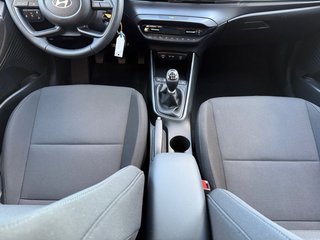 Hyundai i20 1.0 T-GDI Navi/Kamera/LED/Winterp.  ** - bilder 7