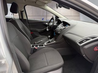 Ford Focus Turnier 1.5TDCi 120PS AHK/Ganzjahresreifen - bilder 10