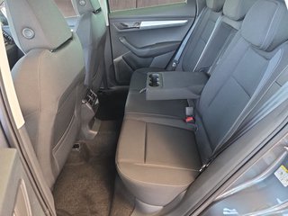 Skoda Karoq 1,5TSI DSG 4*J.Gar/aAHK/Kamera/Kessy/Winterp.  ** - bilder 8
