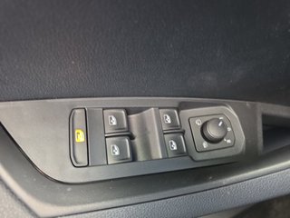 Skoda Karoq 1,5TSI DSG 4*J.Gar/aAHK/Kamera/Kessy/Winterp.  ** - bilder 18